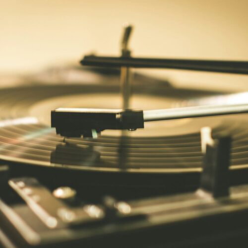 Internet Archive y las discográficas firman la paz: un acuerdo confidencial que reabre el debate entre copyright y preservación cultural